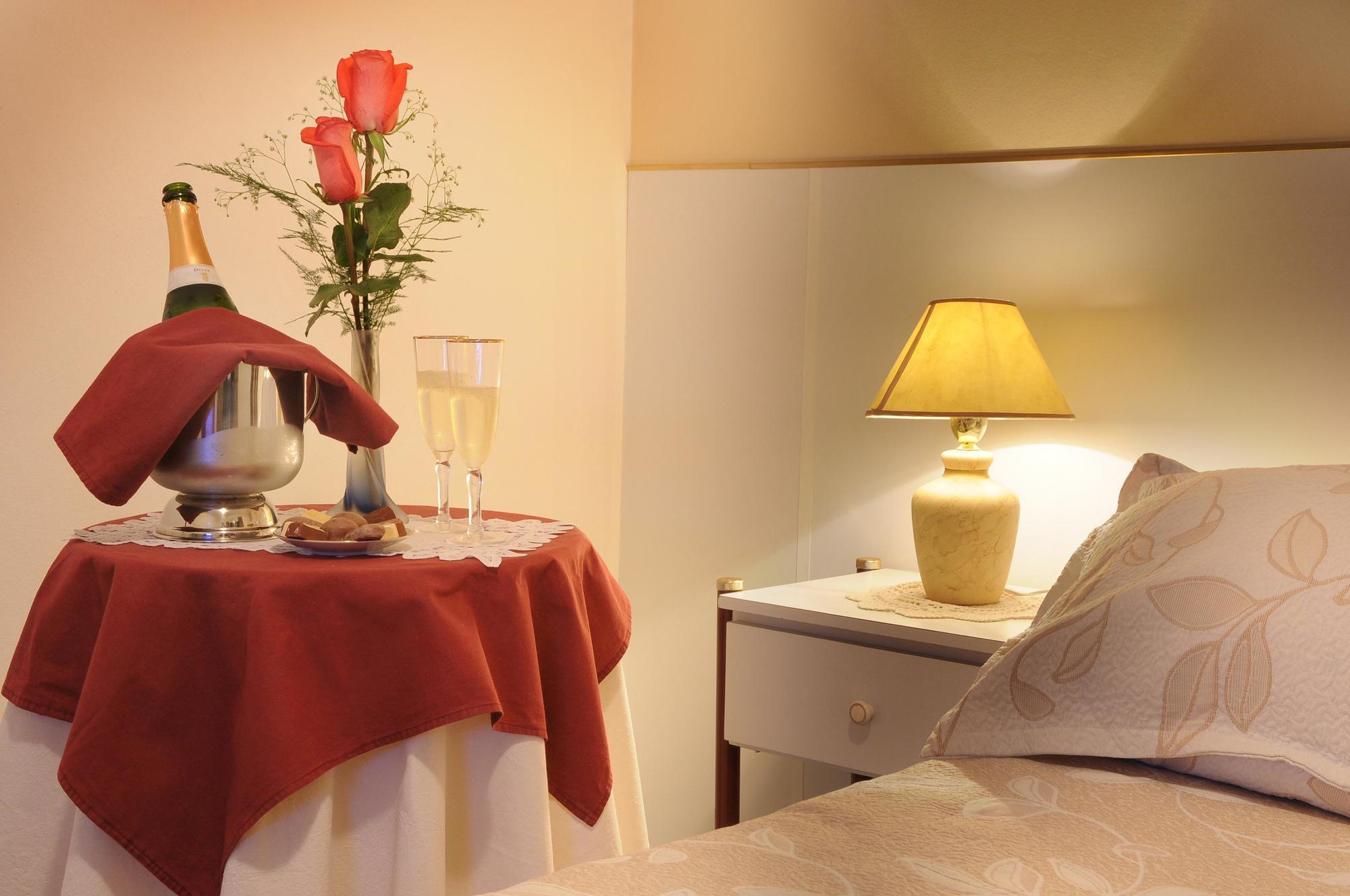 ויז'ה קרלוס פאס Hotel Salerno מראה חיצוני תמונה