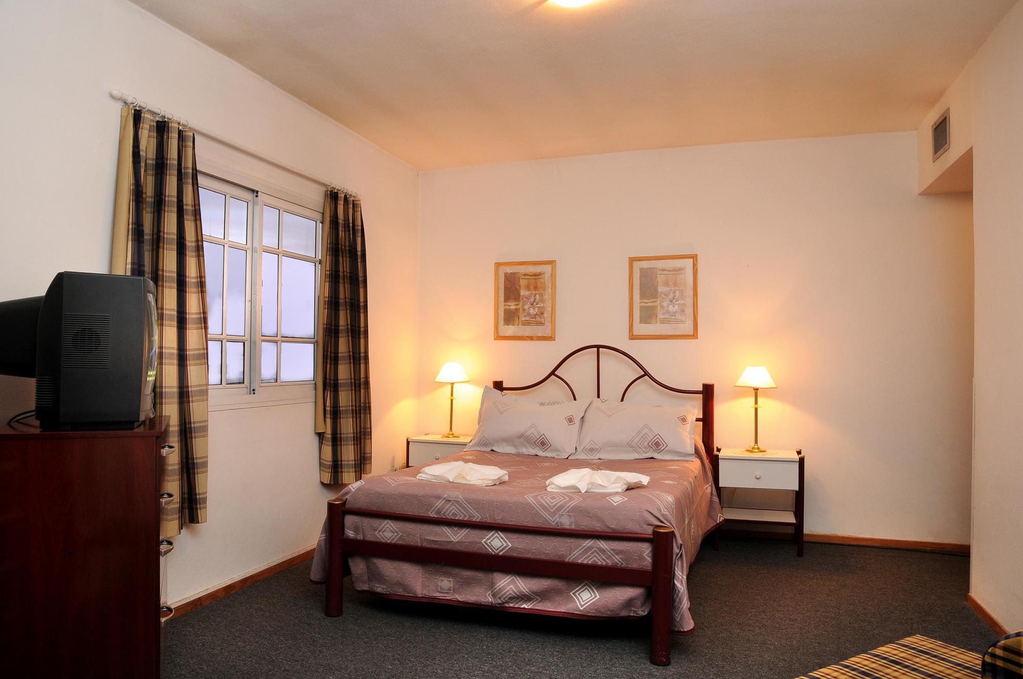 ויז'ה קרלוס פאס Hotel Salerno מראה חיצוני תמונה