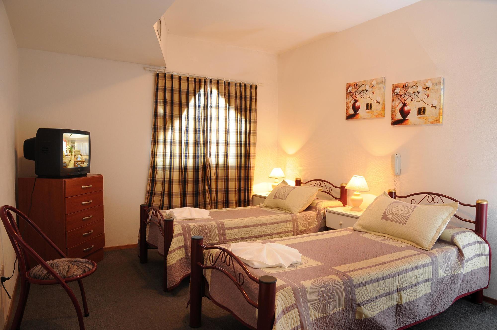ויז'ה קרלוס פאס Hotel Salerno מראה חיצוני תמונה
